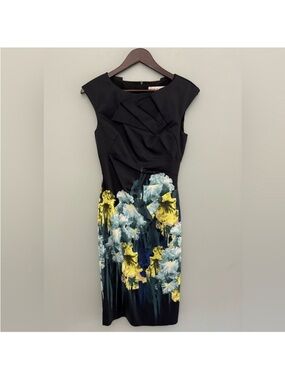 Karen Millen Black Floral Sheath Dress Sculpted Bodice Cap Sleeve Cocktail Dress